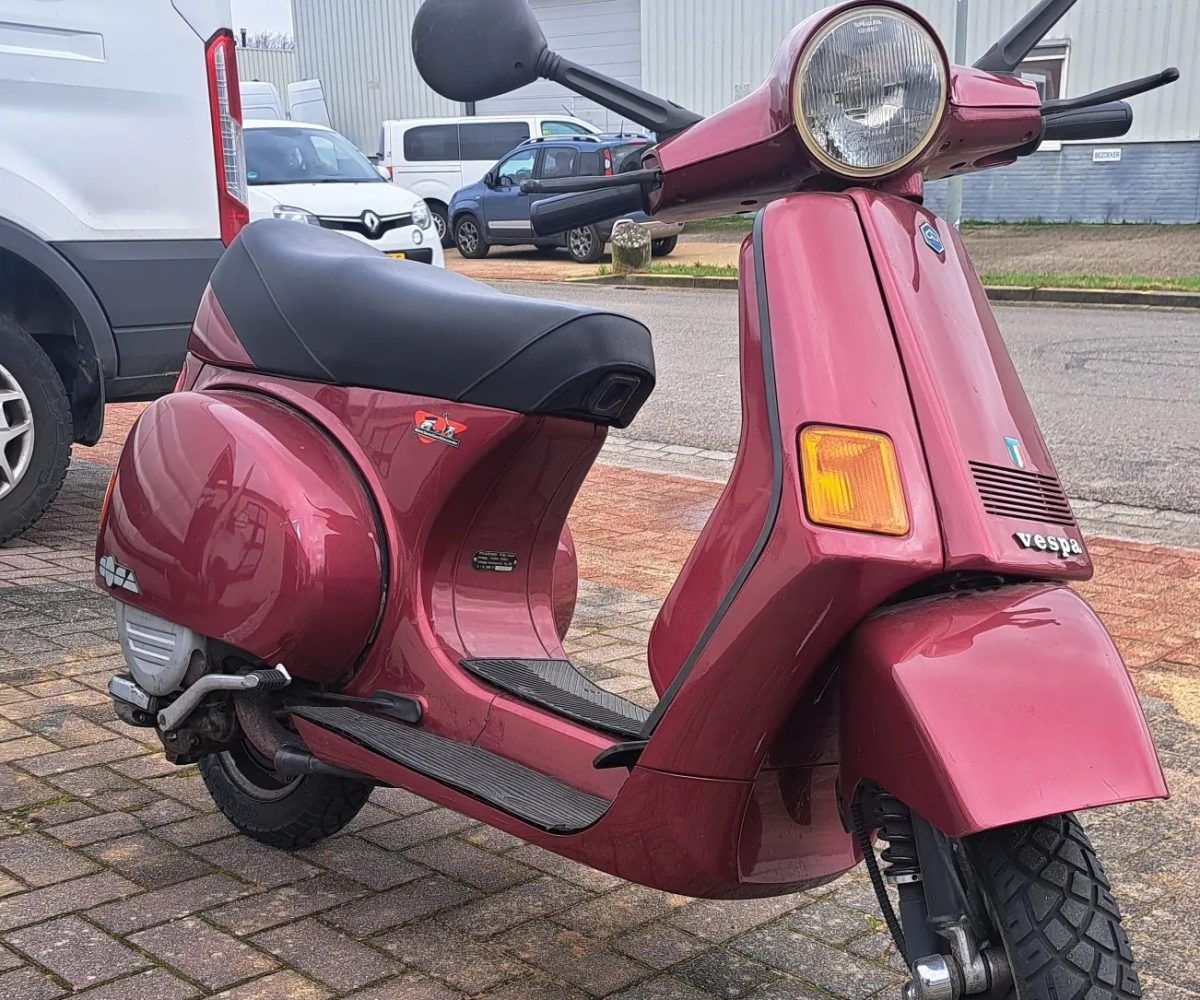 Vespa Cosa 200cc - Afbeelding 3